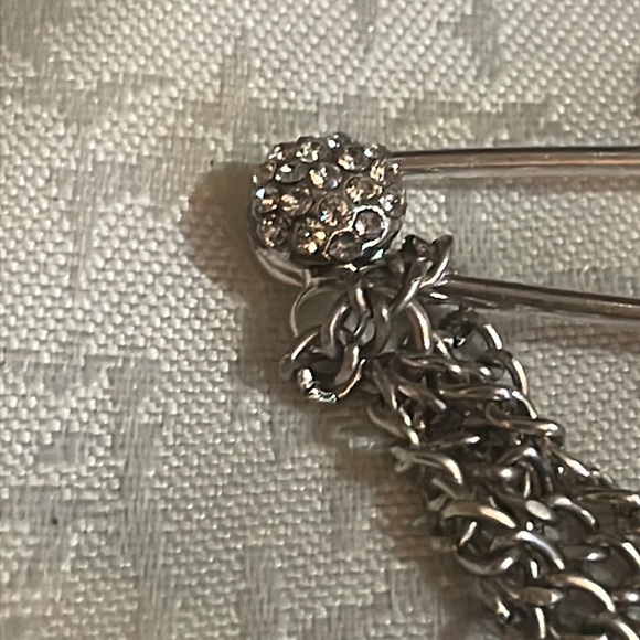 Panther pin in Silver tone - Picture 4 of 6